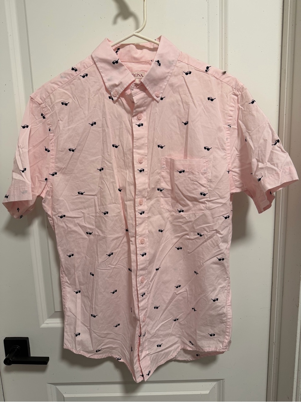 Merona Light Pink Short-Sleeve Button-Down Shirt with Navy Sunglasses Print